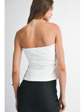 Load image into Gallery viewer, White Strapless Ruched Top
