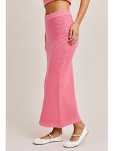 Load image into Gallery viewer, Pink Ribbed Sweater Midi Skirt
