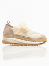 Load image into Gallery viewer, Free People Ivory Chapmin Espadrille Sneakers
