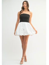 Load image into Gallery viewer, Black &amp; White Strapless Smocked Dress
