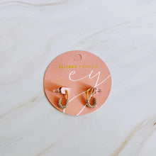 Load image into Gallery viewer, Gold Pin Shape Earrings
