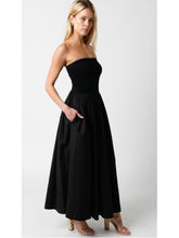 Load image into Gallery viewer, Black Vivian Maxi Dress
