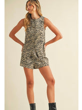 Load image into Gallery viewer, Sand Zebra Set
