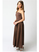 Load image into Gallery viewer, Brown Vivian Maxi Dress
