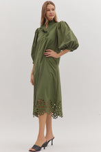 Load image into Gallery viewer, Olive Scallop Hem Midi Dress
