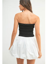 Load image into Gallery viewer, Black &amp; White Strapless Smocked Dress
