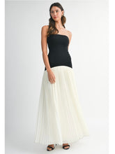 Load image into Gallery viewer, Cream &amp; Black Strapless Drop Waist Maxi dress
