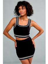 Load image into Gallery viewer, Black Stitched Knit Crop Top
