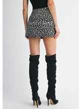 Load image into Gallery viewer, Leopard Jacquard Mini Skort
