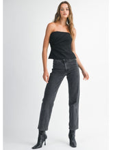Load image into Gallery viewer, Black Strapless Ruched Top
