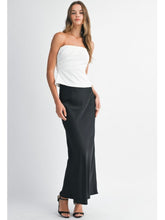Load image into Gallery viewer, White Strapless Ruched Top
