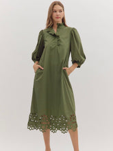 Load image into Gallery viewer, Olive Scallop Hem Midi Dress
