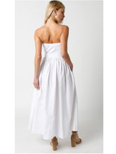 Load image into Gallery viewer, White Vivian Maxi Dress
