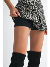 Load image into Gallery viewer, Leopard Jacquard Mini Skort
