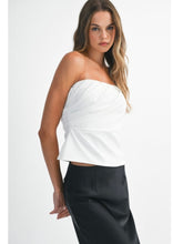 Load image into Gallery viewer, White Strapless Ruched Top
