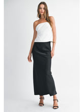 Load image into Gallery viewer, White Strapless Ruched Top
