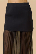 Load image into Gallery viewer, Black Mixed Media Maxi Skirt
