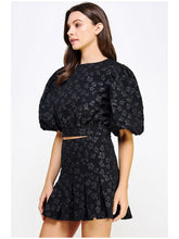 Load image into Gallery viewer, Black Floral Jacquard Top
