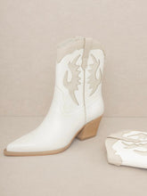 Load image into Gallery viewer, White Houston Western Boots
