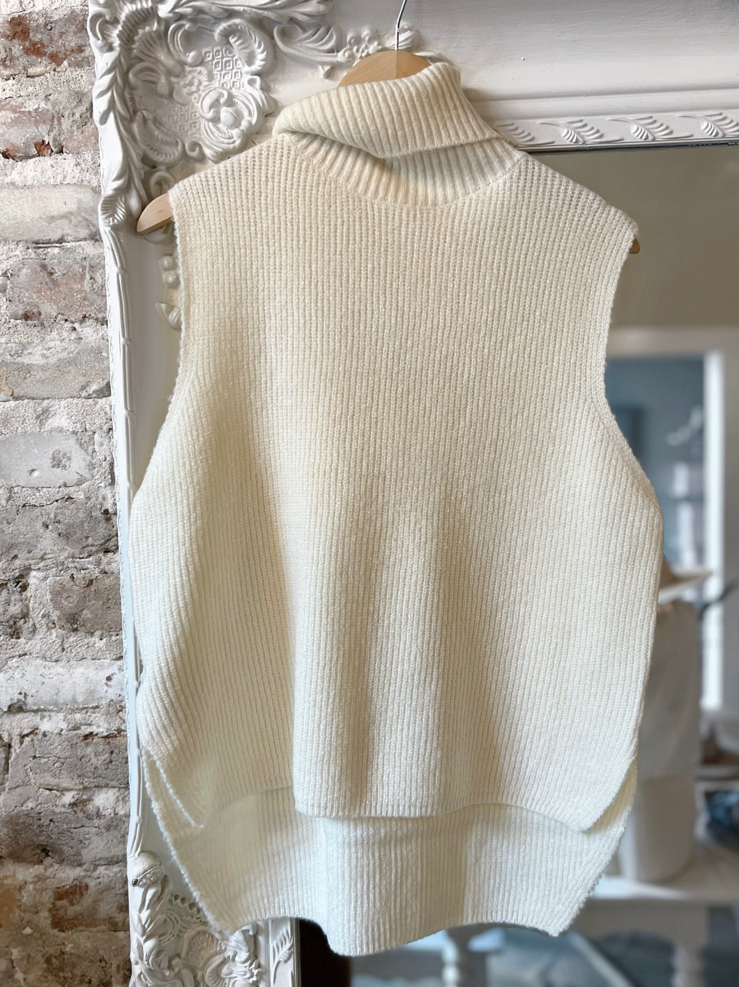 Cream Sleeveless Turtleneck Sweater
