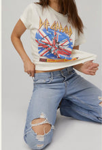Load image into Gallery viewer, Daydreamer Vintage White Def Leppard 1993 Tour Tee
